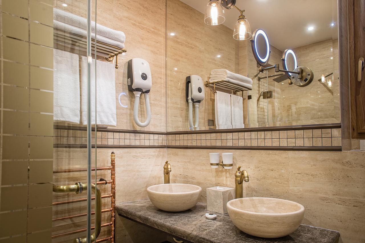 Villa Plaza Boutique Hotel & Spa Presov Bagian luar foto