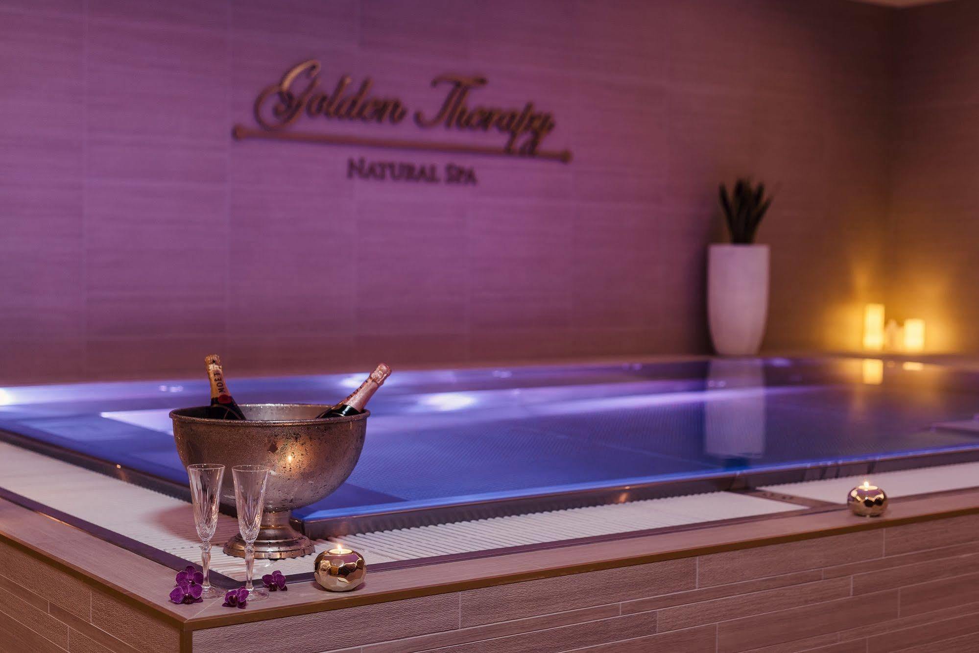 Villa Plaza Boutique Hotel & Spa Presov Bagian luar foto