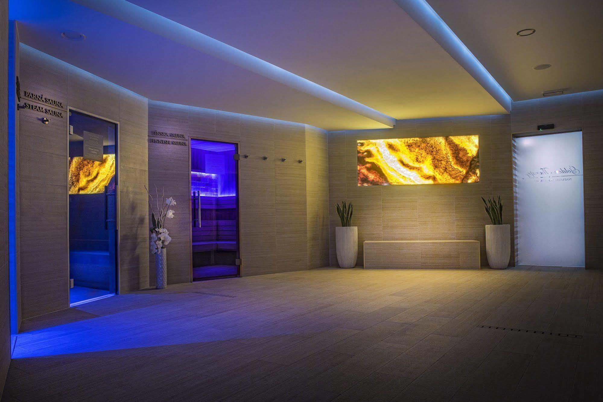 Villa Plaza Boutique Hotel & Spa Presov Bagian luar foto