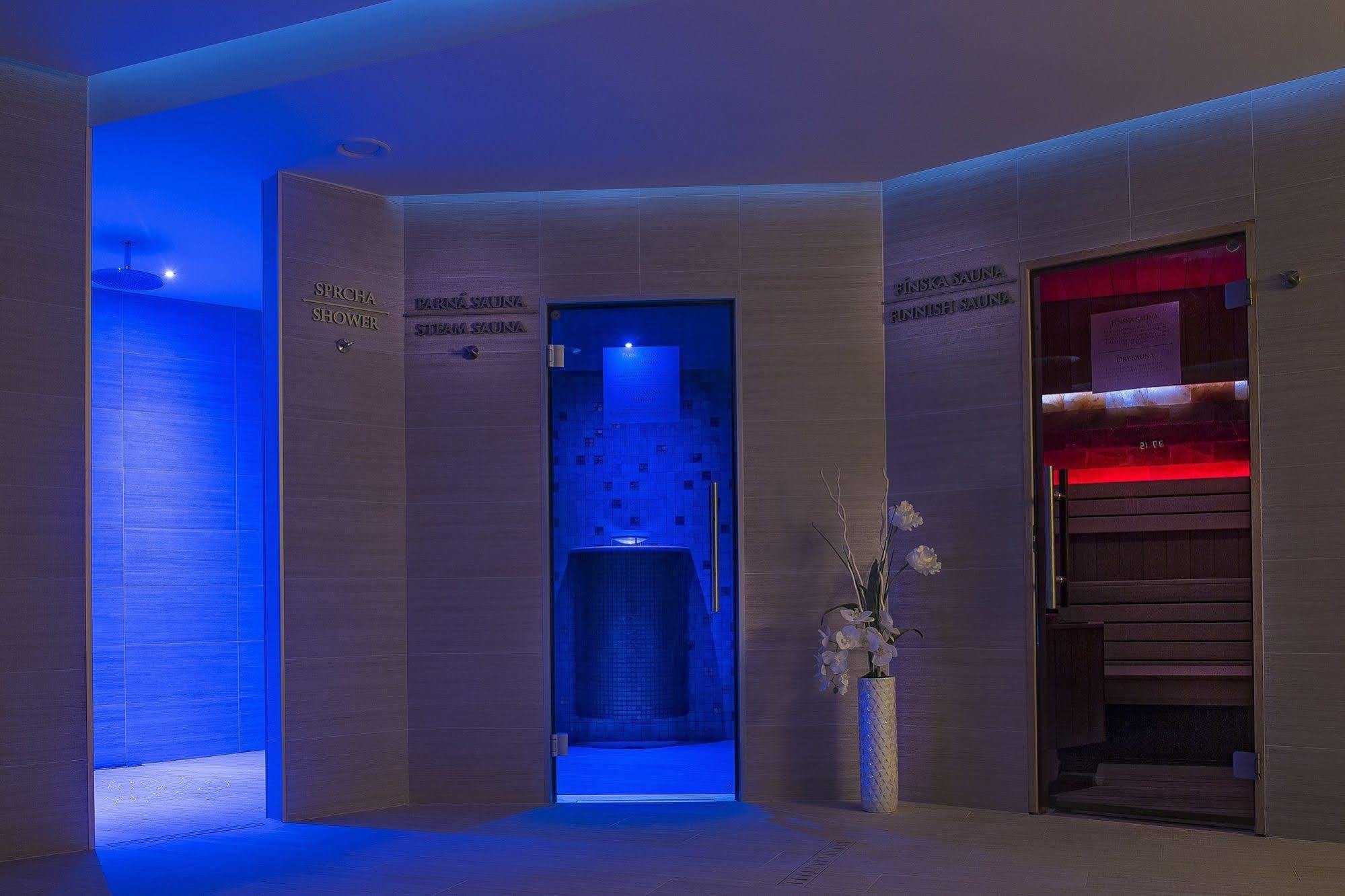 Villa Plaza Boutique Hotel & Spa Presov Bagian luar foto